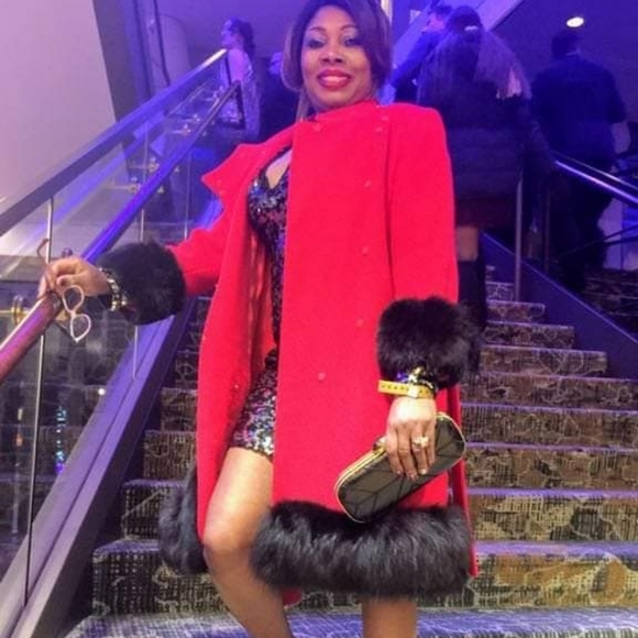 Meet your Posher, Olga - Picture 6 of 17